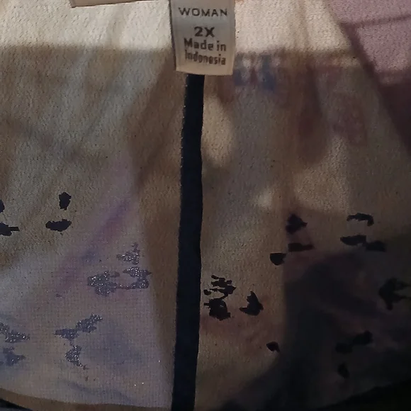 Jennifer Lopez Blue Sheer Crop Cape - Picture 5 of 5